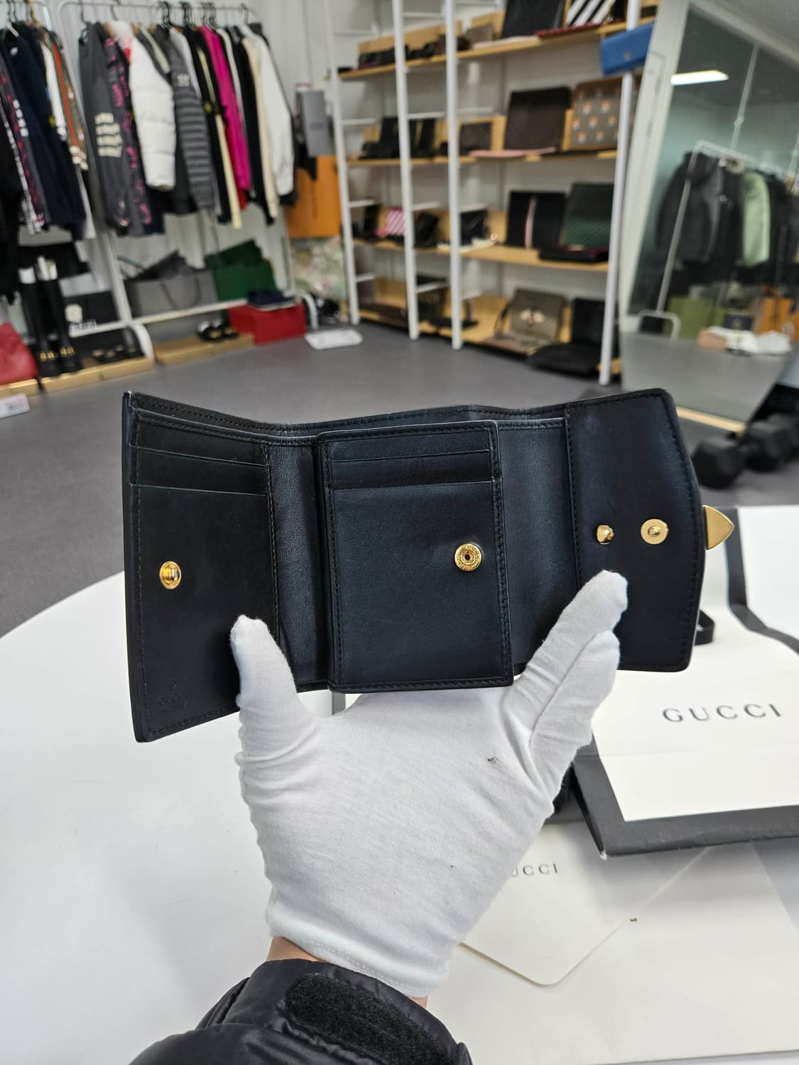 [A급컨디션]구찌 블랙 실비 반지갑 상품이미지5