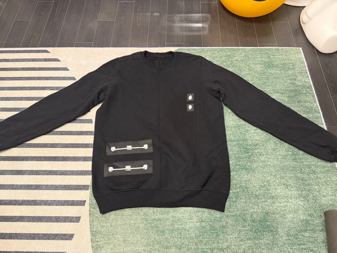 릭오웬스 다크쉐도우 맨투맨 상품이미지1