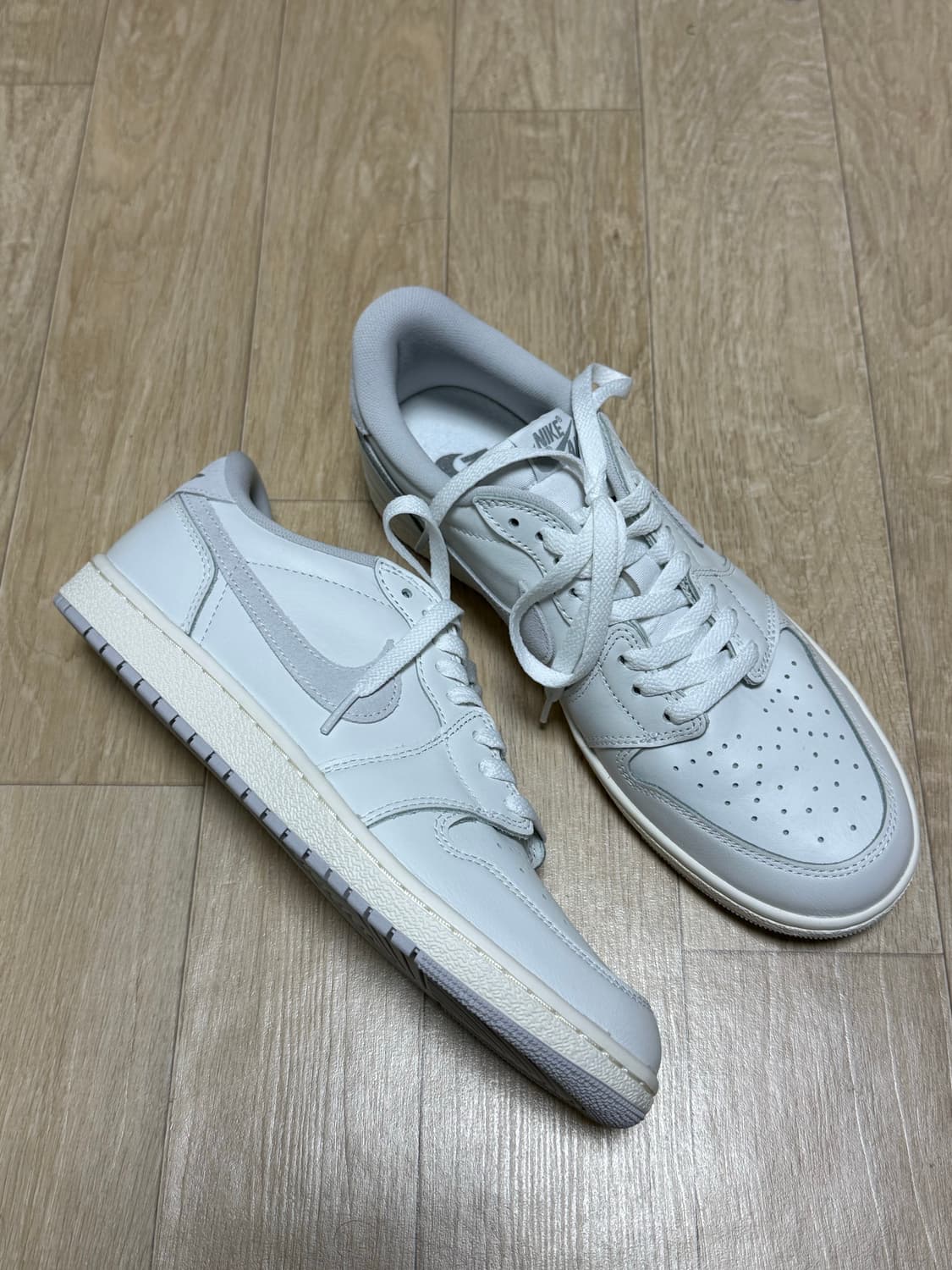 [280]조던 1 로우 85 뉴트럴 그레이 상품이미지1