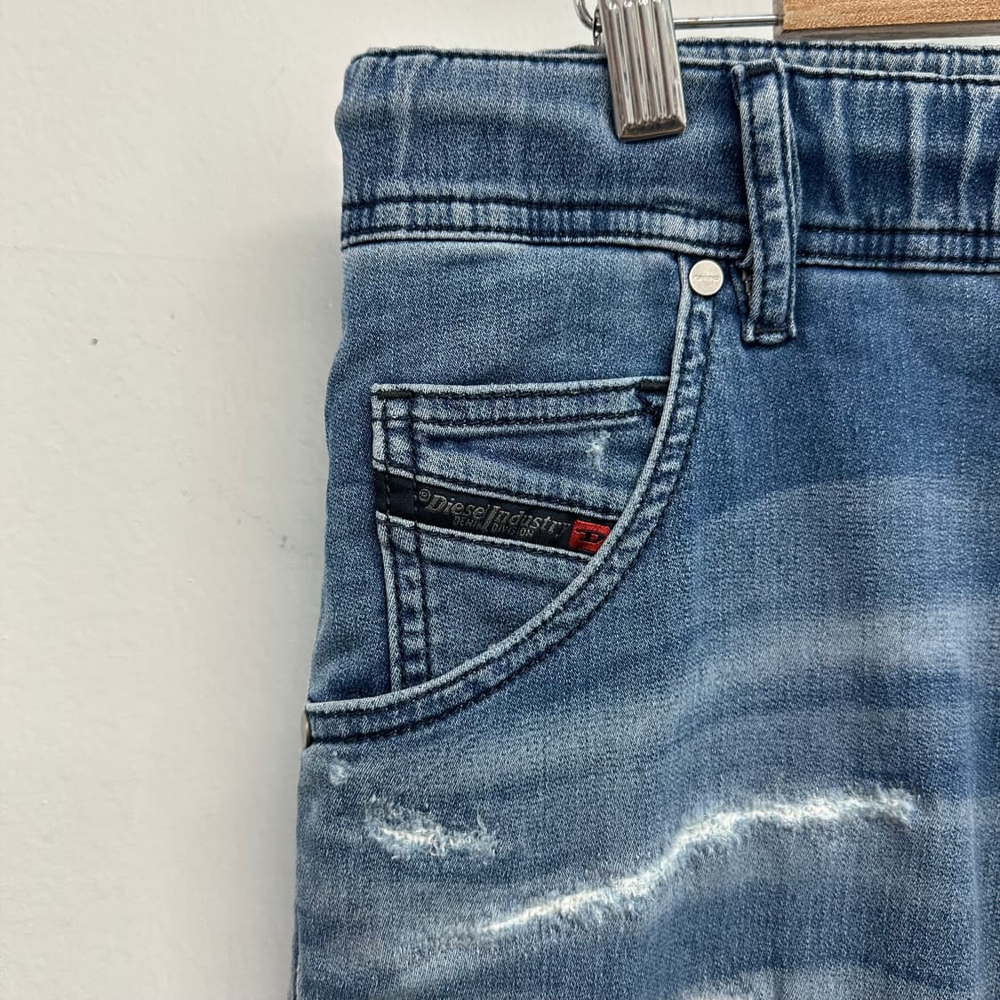 디젤 이태리 디스트로이드 워싱 팬츠 상품이미지5