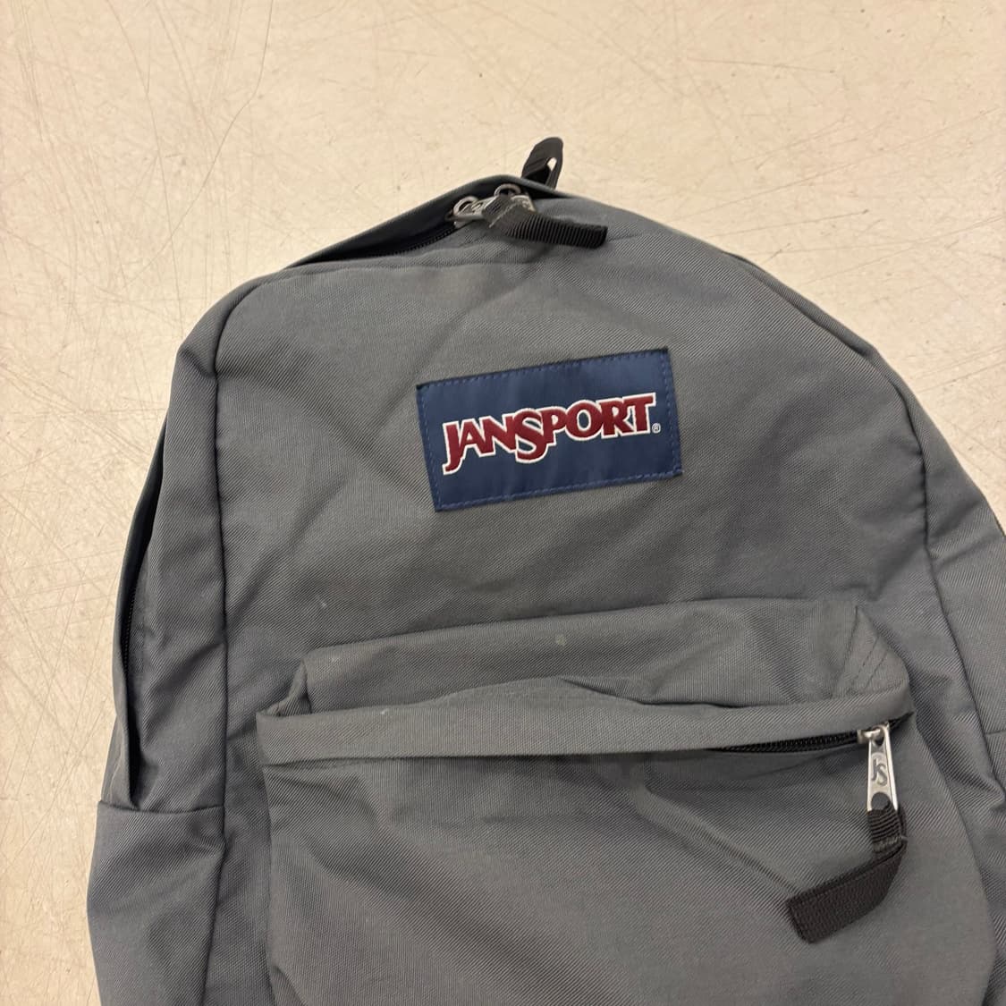 잔스포츠 그레이 백팩 상품이미지2