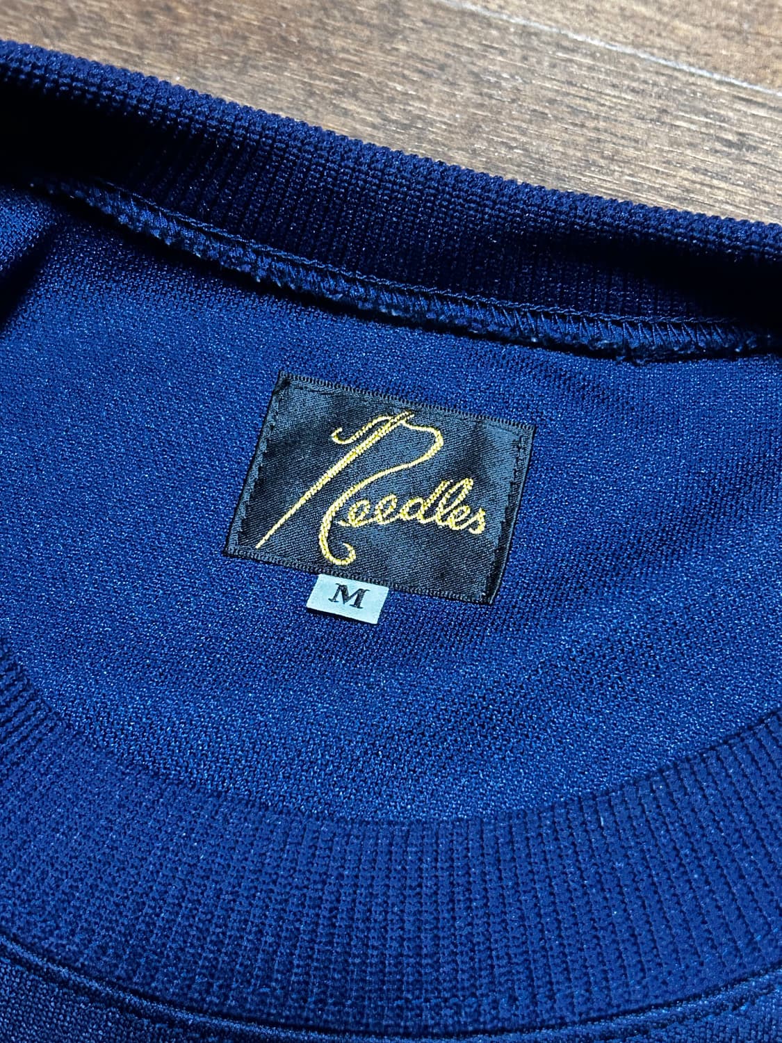 니들스 x Studious 트랙 숏슬리브 크루넥 네이비 상품이미지6