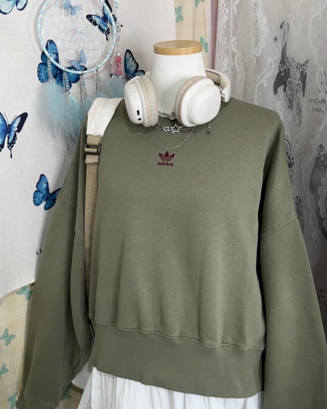 아디다스 카키 크롭 파이어버드 맨투맨 상품이미지4