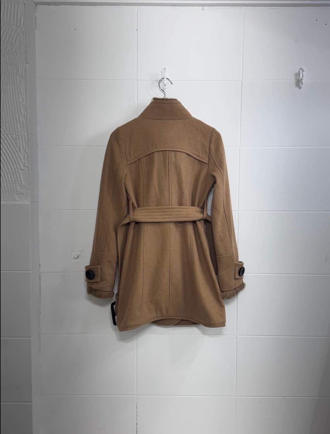 오네 라떼 갸루 브라운 울 퍼 코트 아이보리 블라우스 [스윙잉홍대] 상품이미지3