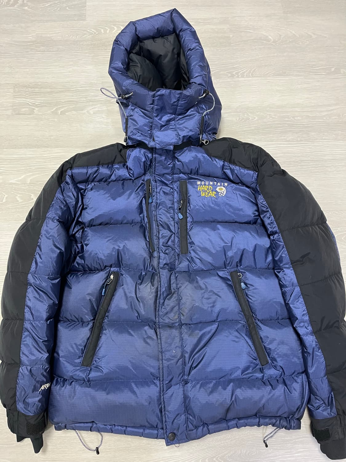 마운틴하드웨어 구스다운패딩 M-L 상품이미지1