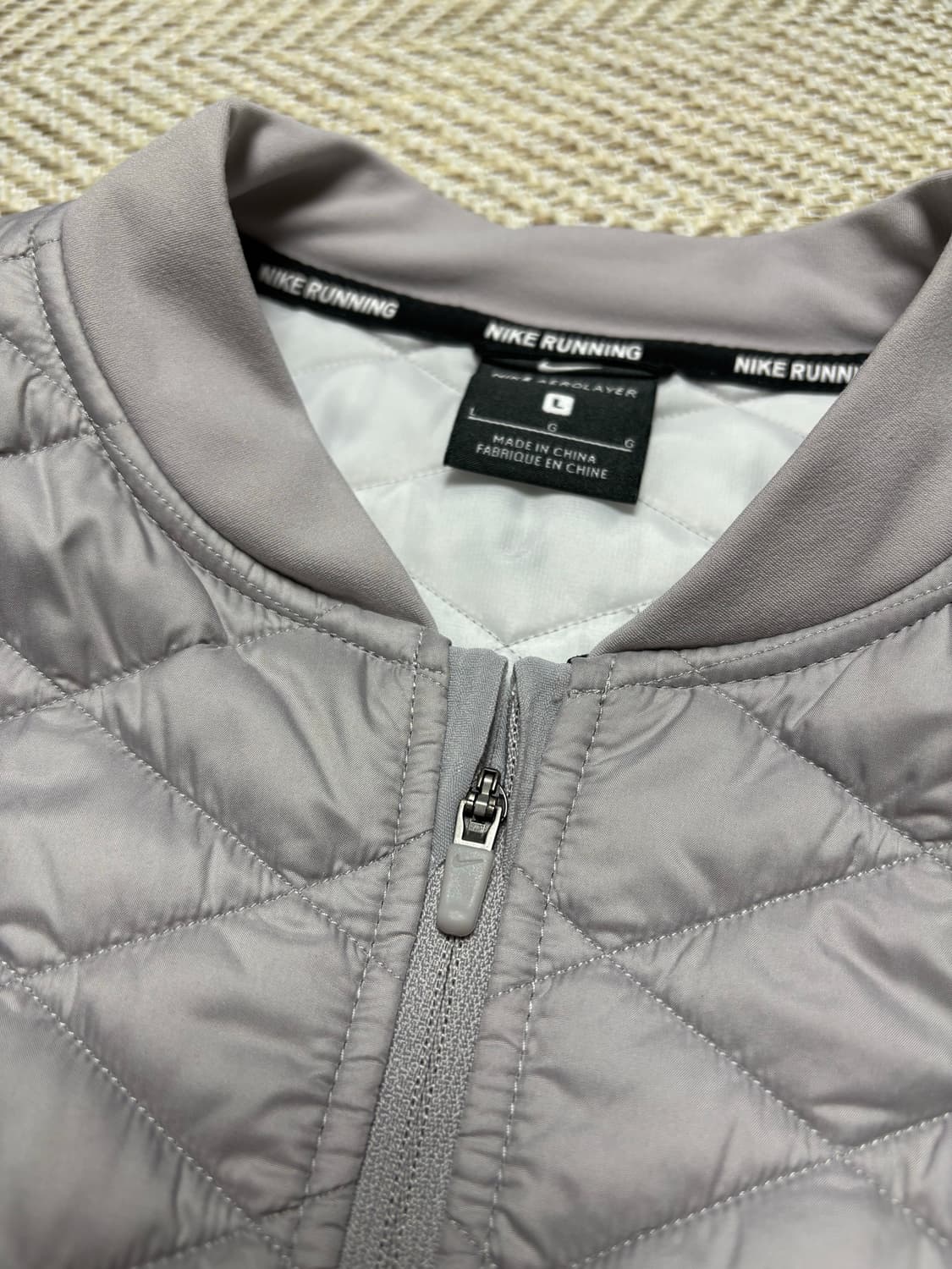 나이키 에어로레이어 베스트 나이키조끼 나이키베스트 러닝 경량조끼 러닝조끼 상품이미지5