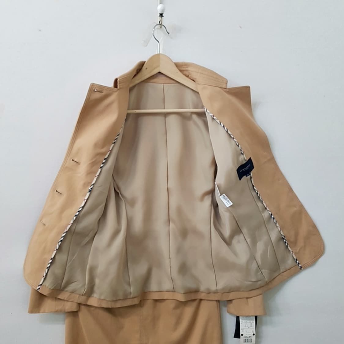 [새상품] BURBERRY 버버리 런던 셋업 상품이미지3