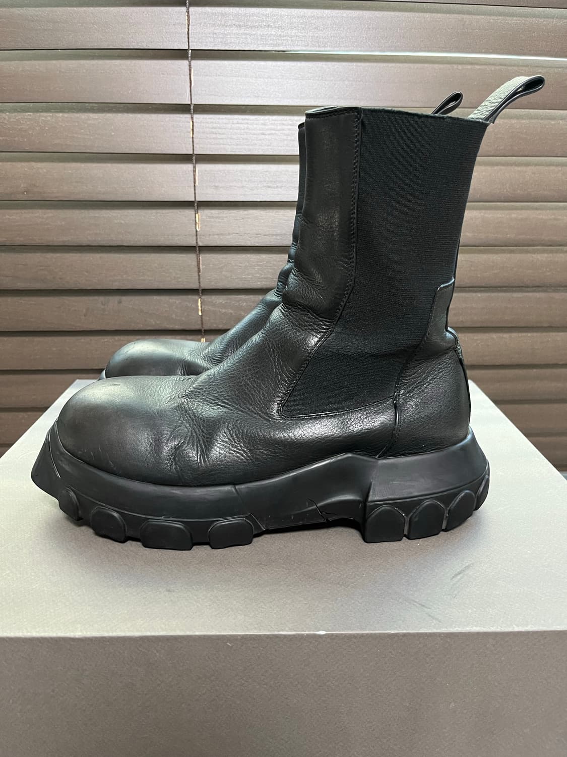 릭오웬스 보조 트랙터 부츠 40 상품이미지3