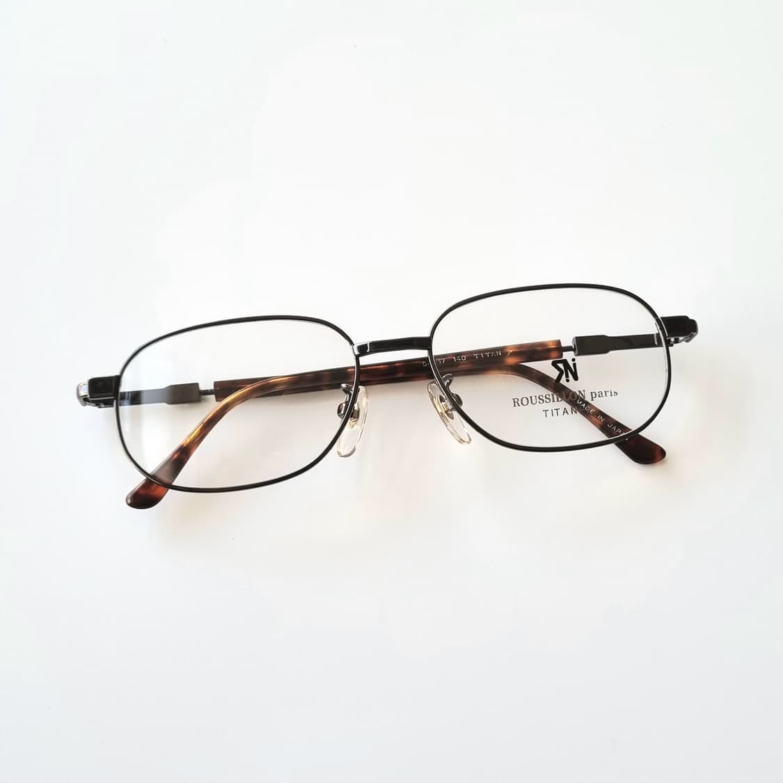 데드스탁 루시용 파리 풀 티타늄 안경테 상품이미지1