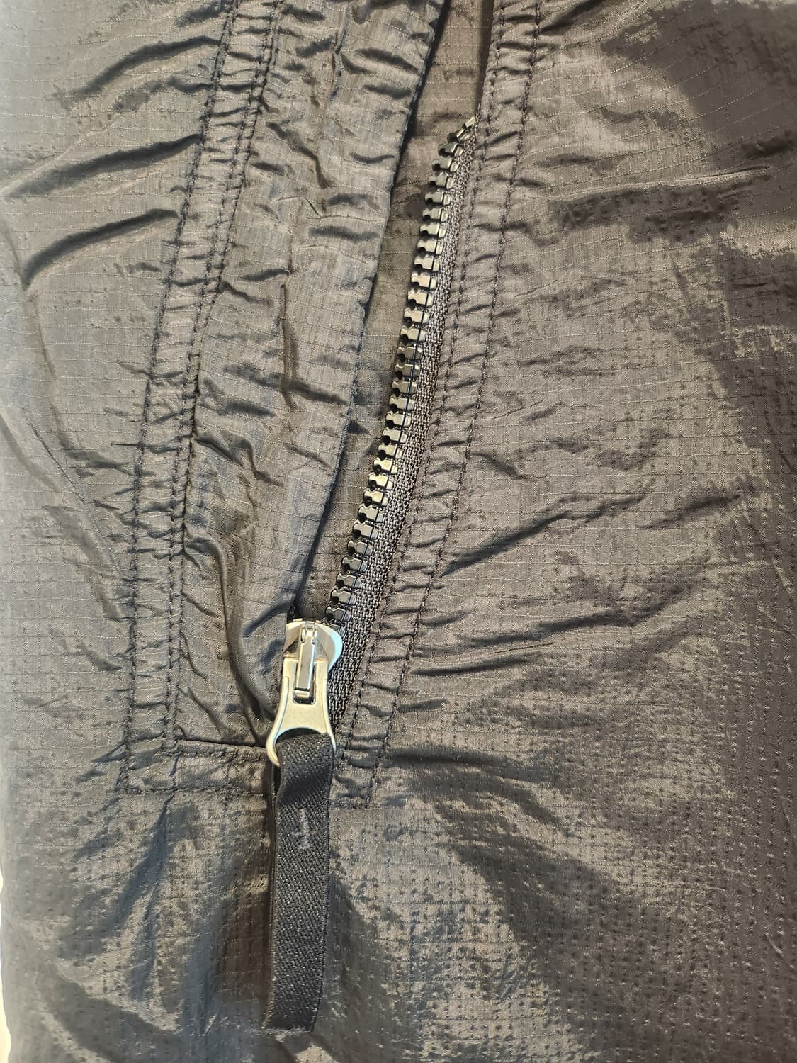 스톤아일랜드 나일론메탈 조거 상품이미지4