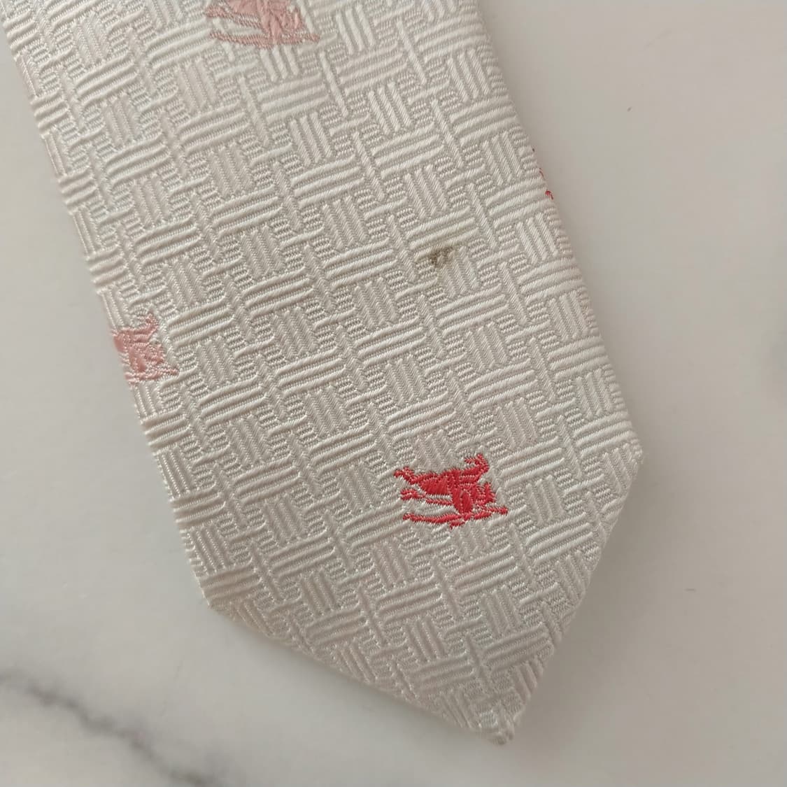 버버리 실크 아이보리 기마사 자카드 넥타이 9.4cm A등급 K1635
 상품이미지9