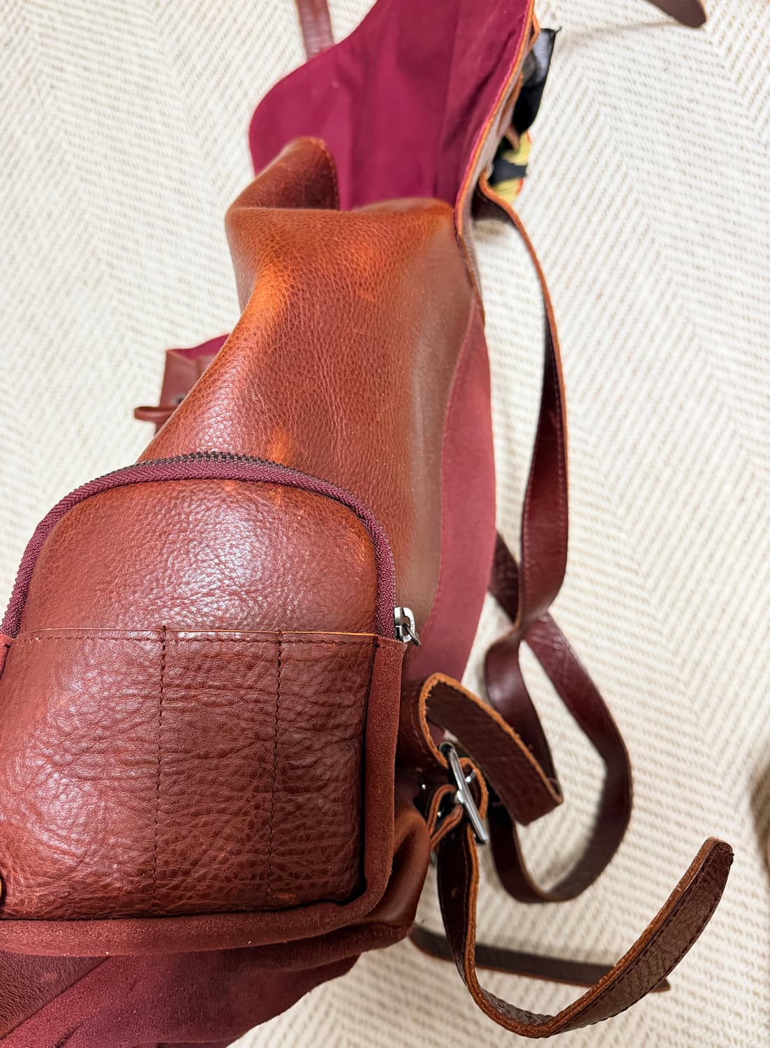 닥터마틴 빈티지 가죽백팩 상품이미지2