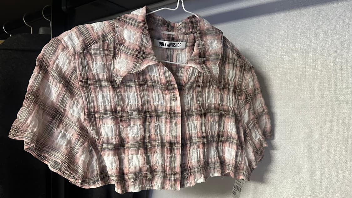 오들리워크샵 Fantasia Cropped Slit Shirt 상품이미지3