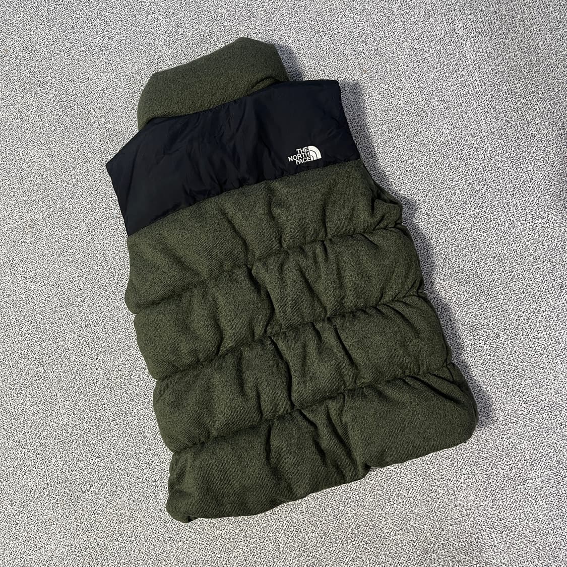 노스페이스 패딩 조끼 상품이미지2