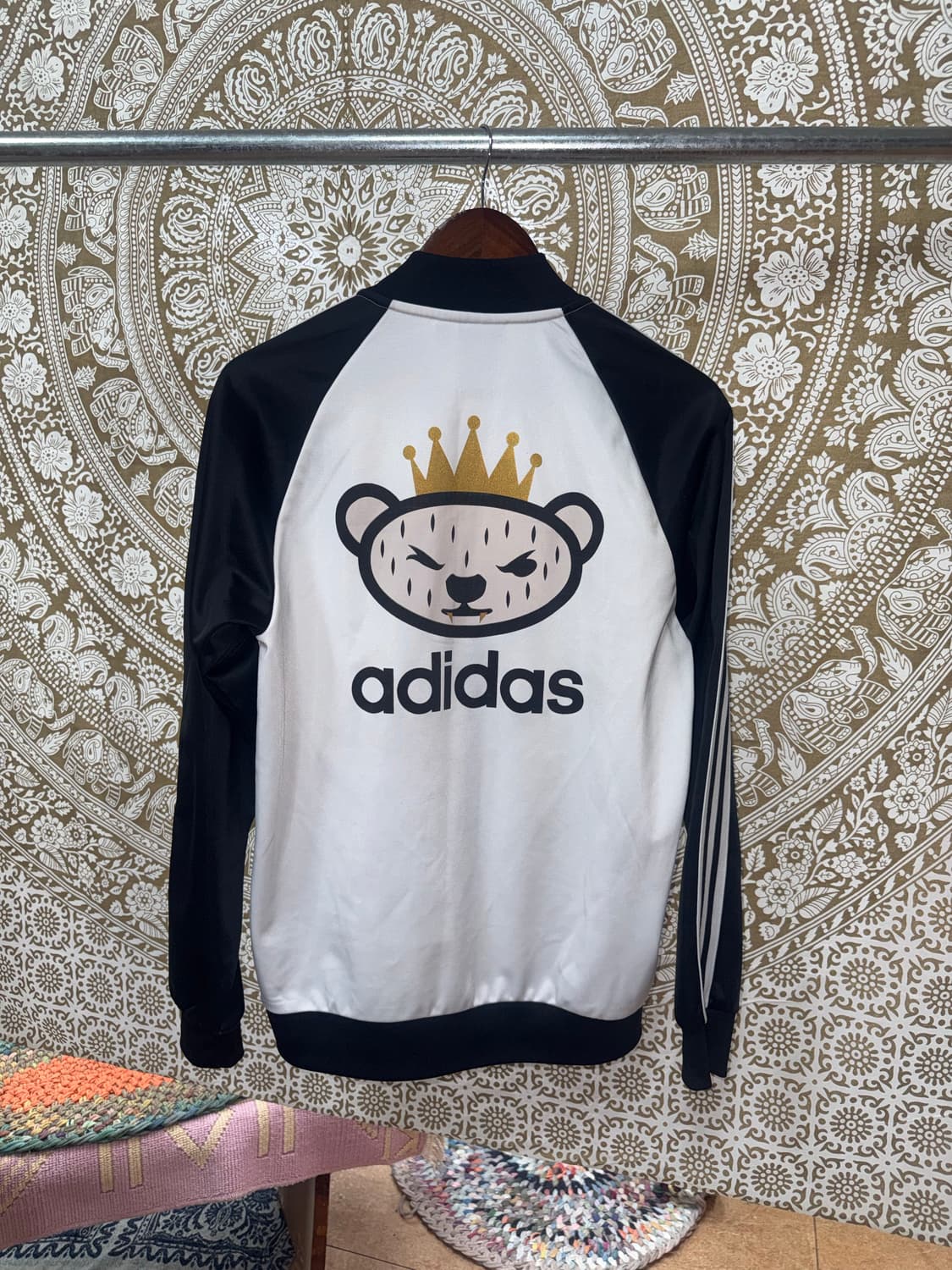 아디다스 니고베어 백프린팅 저지  상품이미지5