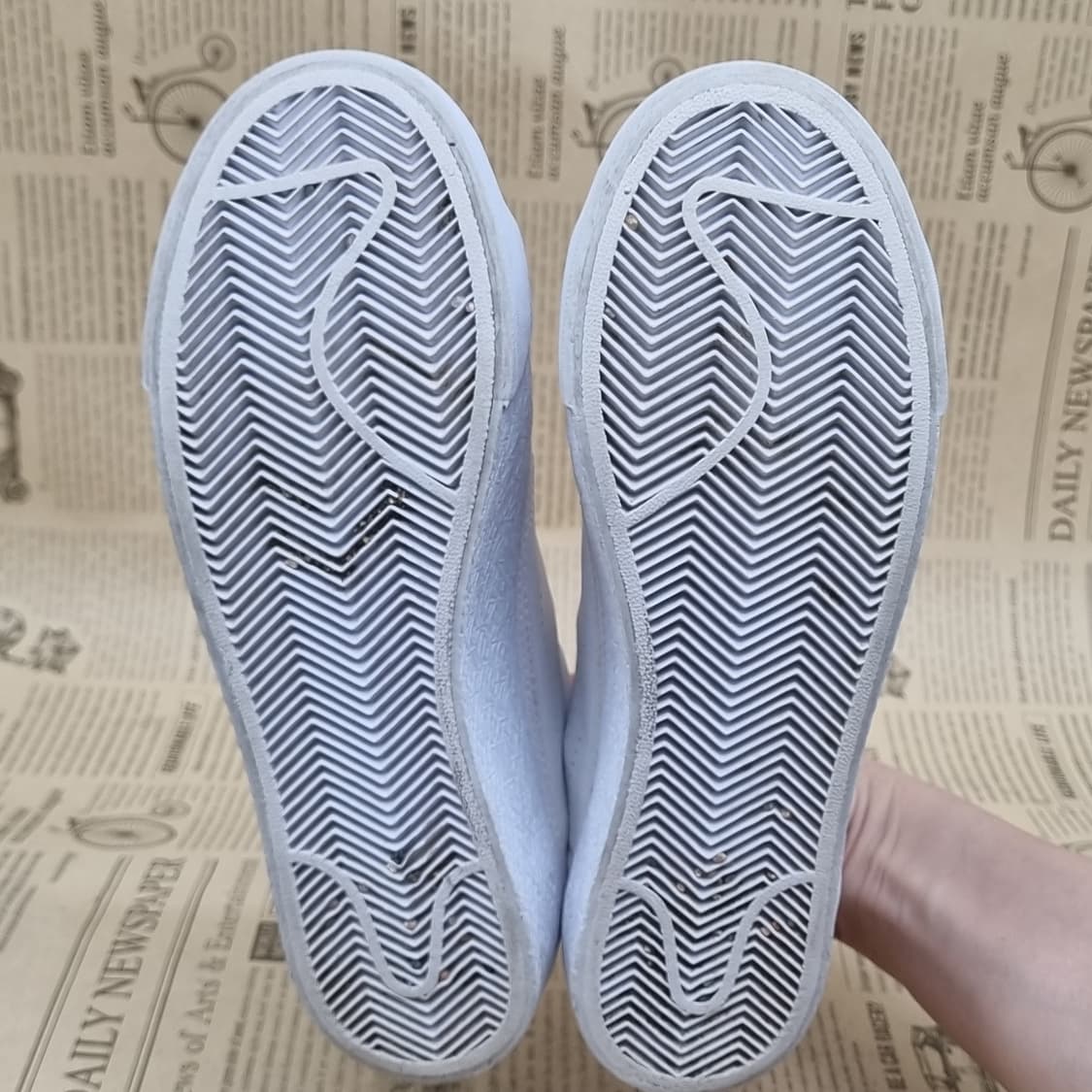 나이키x프라그먼트 줌 스니커즈240 상품이미지3