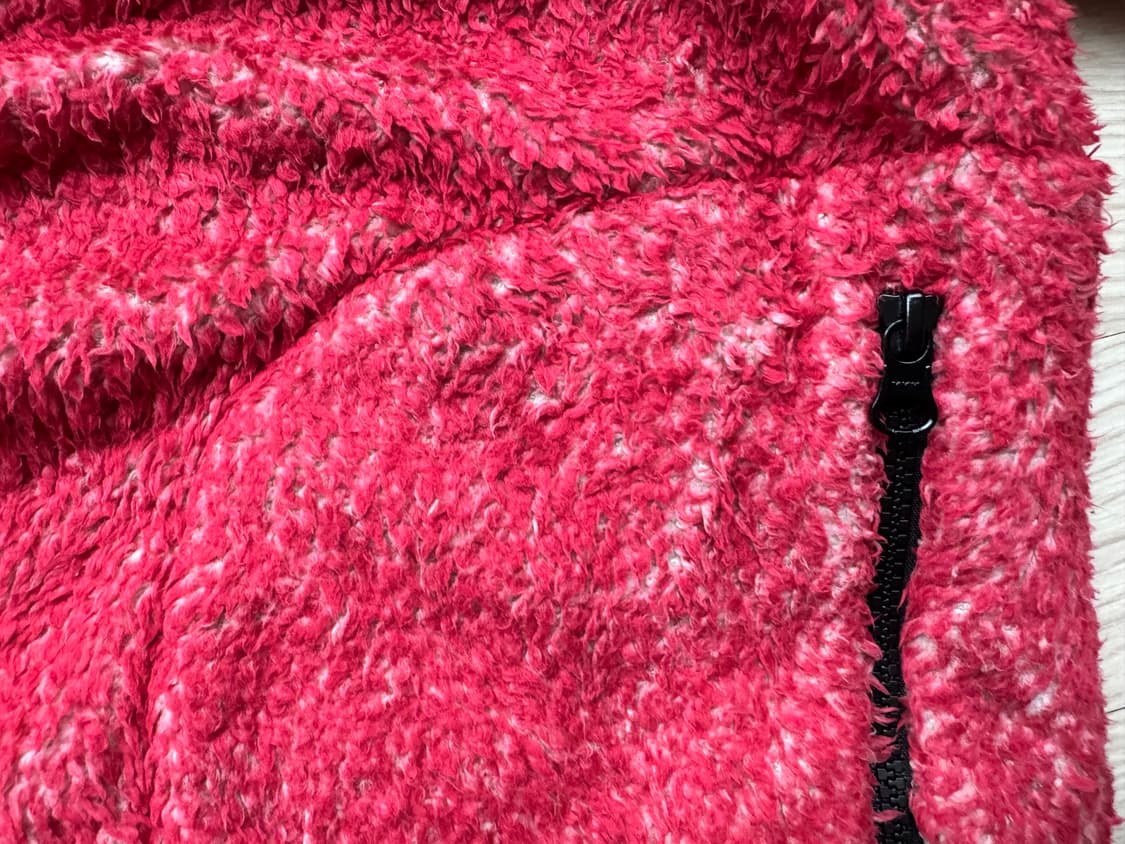 슈프림 x 케이트 모스 플리스 자켓 레드 - 24FW 상품이미지9