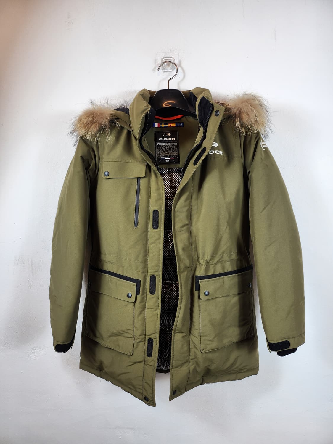 아이더 발열다운패딩 카키 90 S 새제품급 상품이미지3