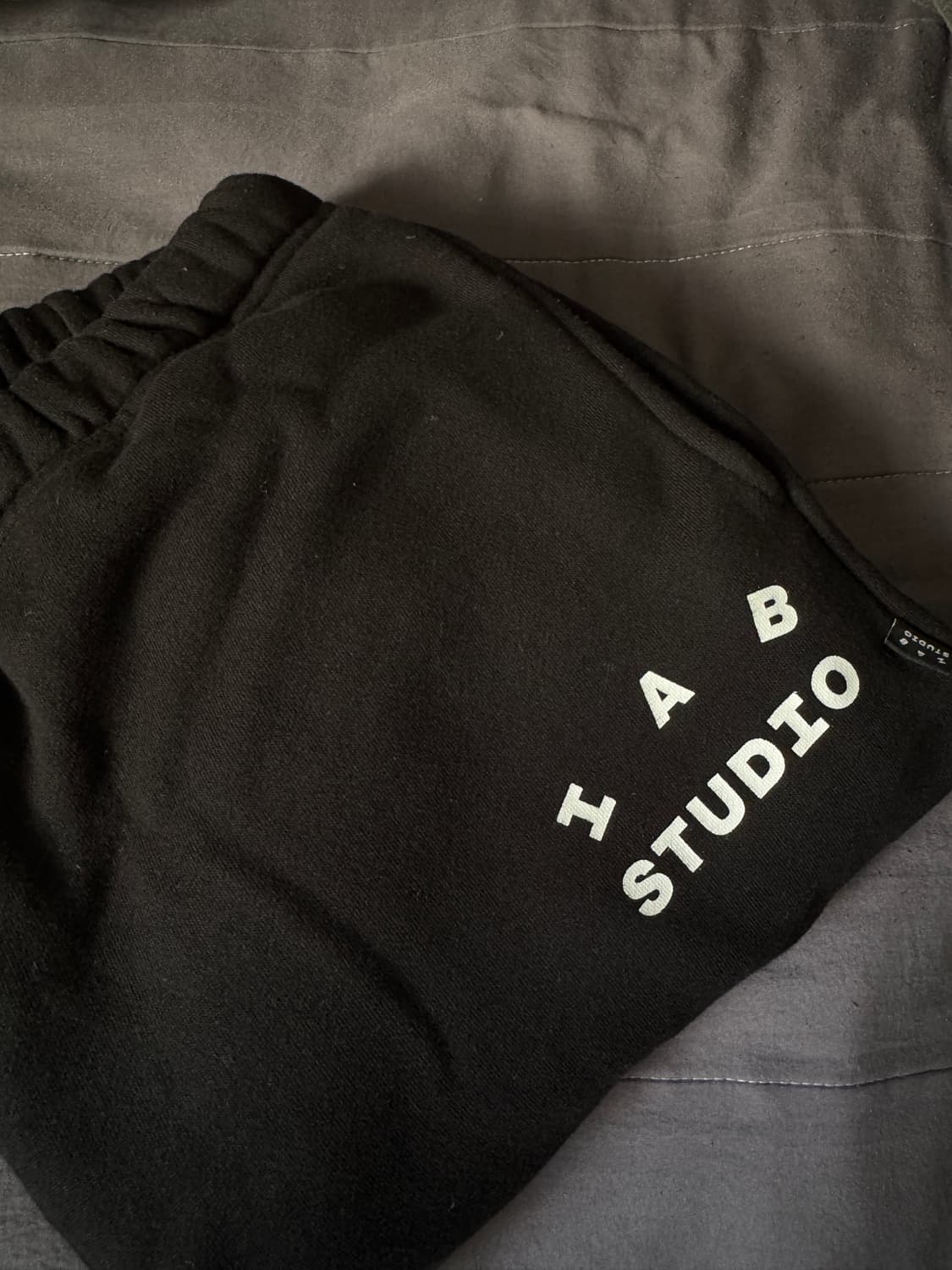 아이앱 스튜디오 스웨트팬츠 블랙 화이트 - 22SS 상품이미지2