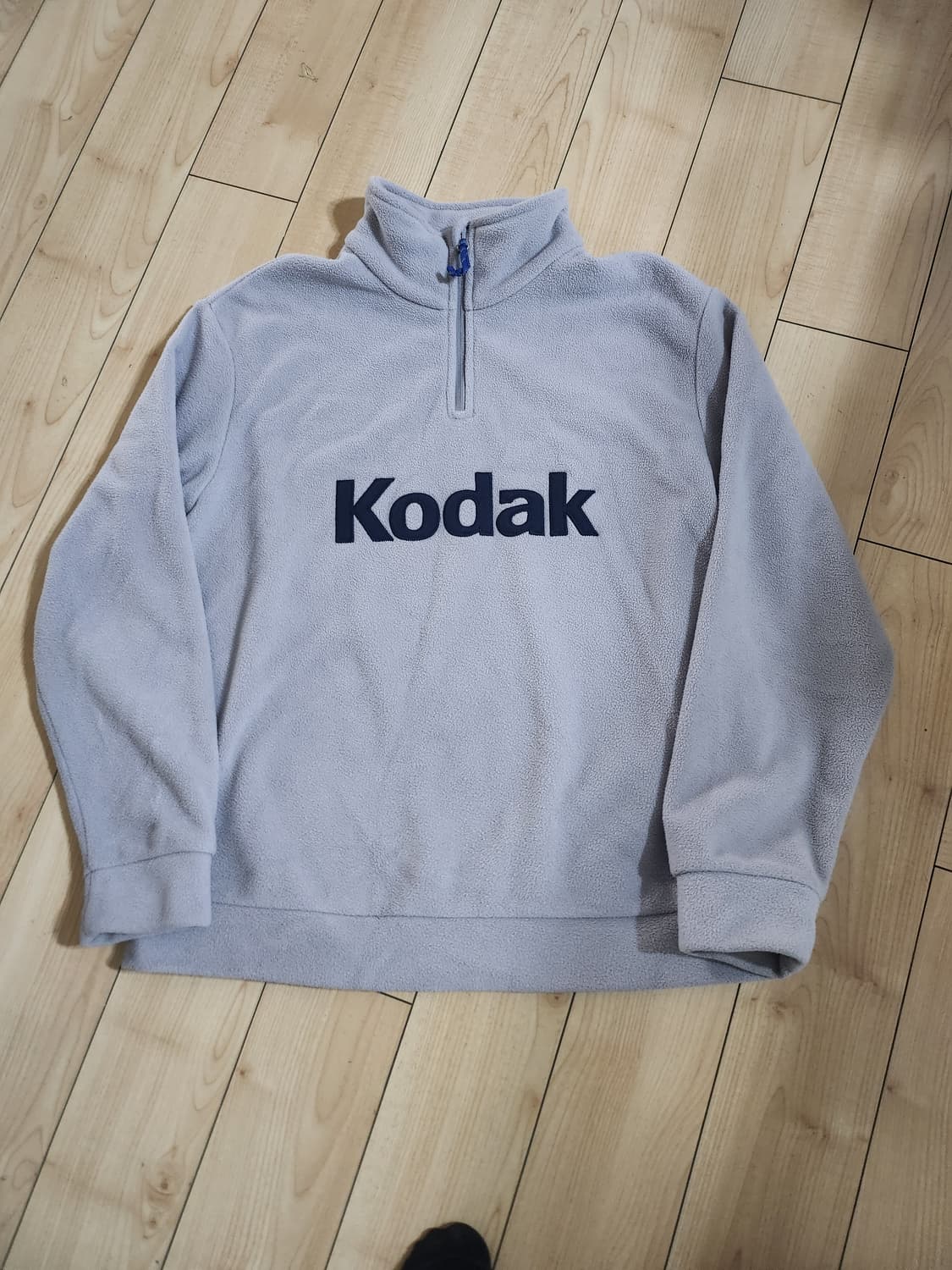 코닥  세미오버핏 후리스반짚업 상품이미지1