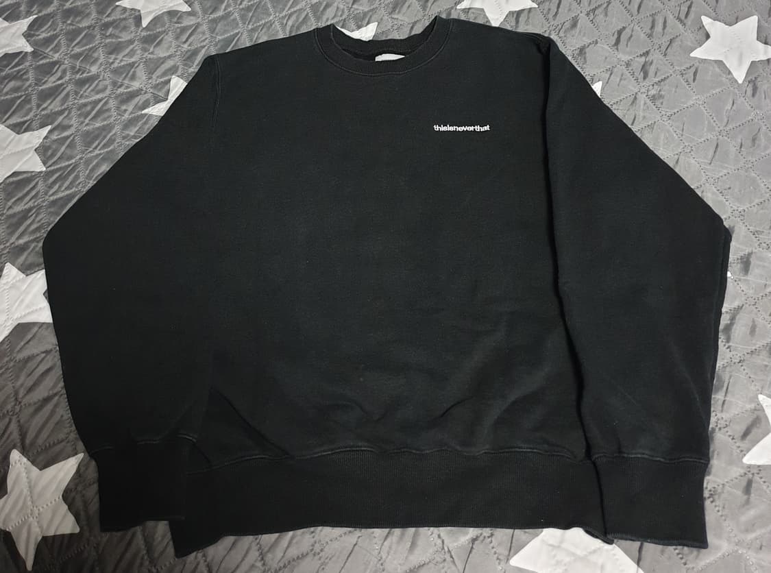 디스이즈네버댓 인터네셔널 자수 레터링 기모 맨투맨 (M) 상품이미지1