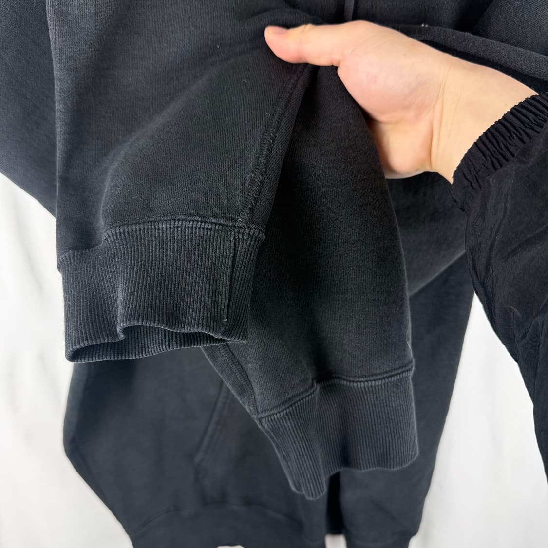 L) 디스이즈네버댓 백로고 후드 티 블랙 상품이미지4