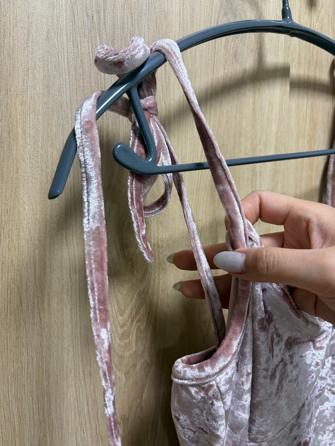 curetty 벨벳 민소매 원피스 상품이미지3