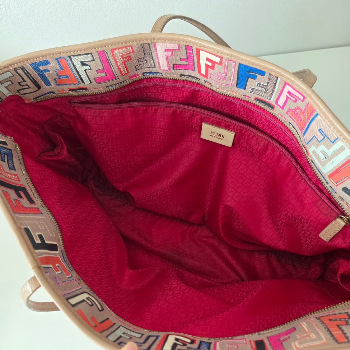 FENDI 펜디 정품 FF 멀티컬러 쇼퍼백 숄더백 멀티주카 보부상백 상품이미지9