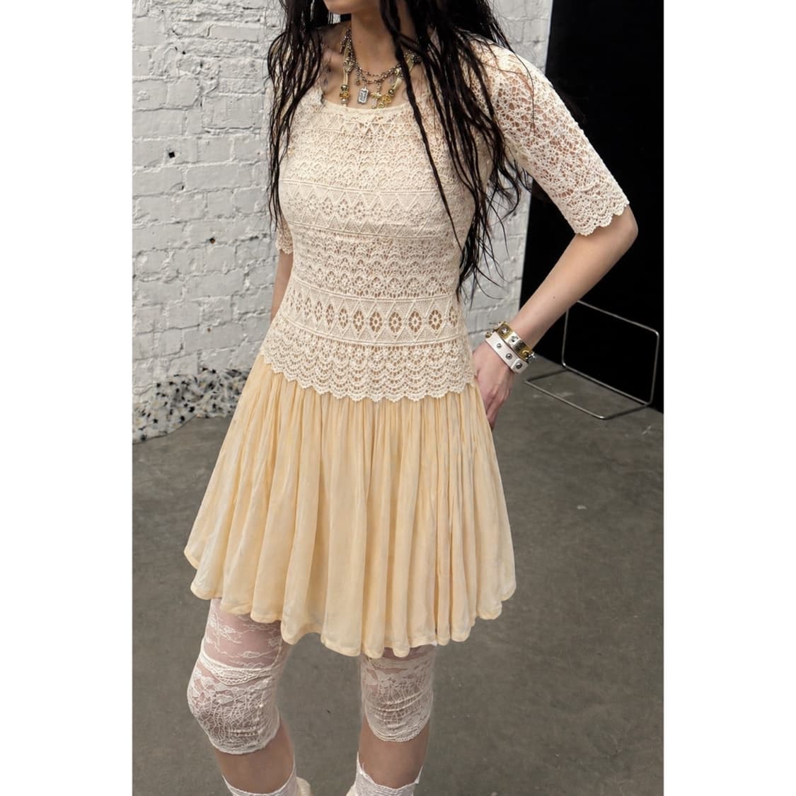 레이스 자수 노랑 원피스 상품이미지1