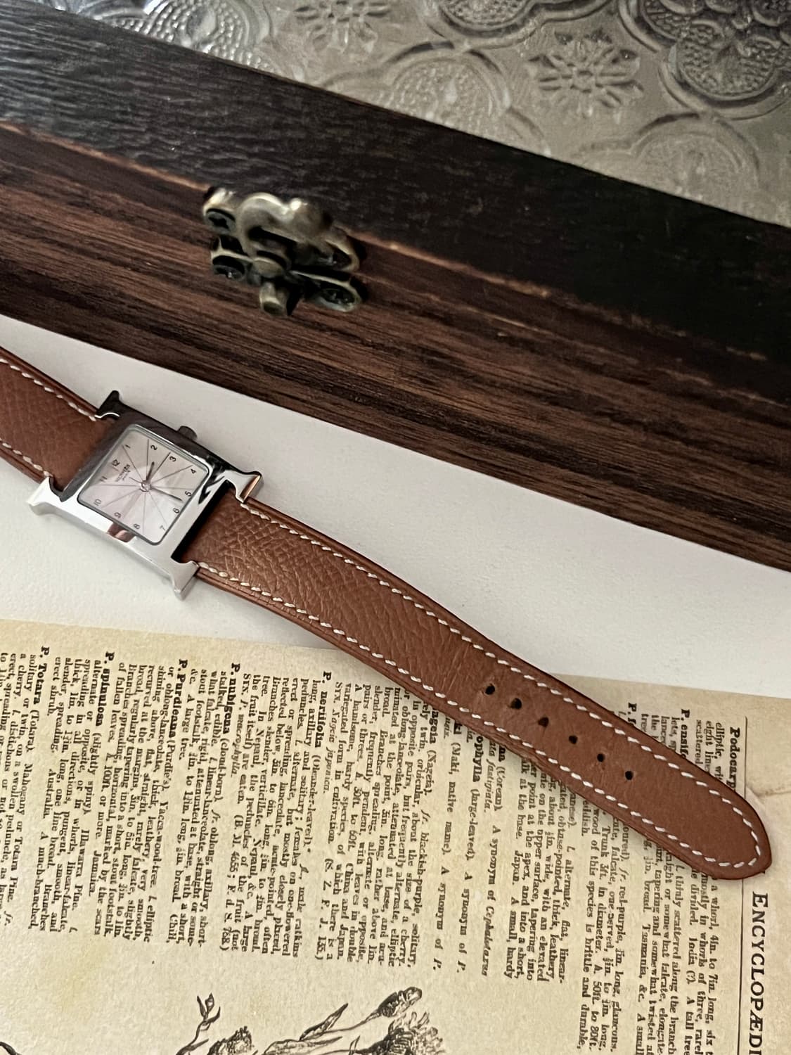 HERMES h아워 PM 레더 스트랩 에르메스 시계 상품이미지4