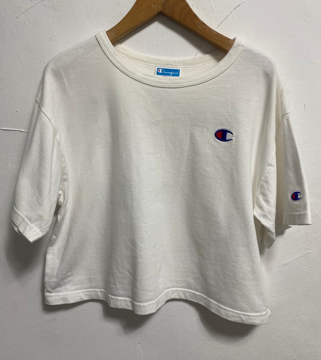 챔피온 C로고 크롭 스몰 티셔츠 상품이미지1