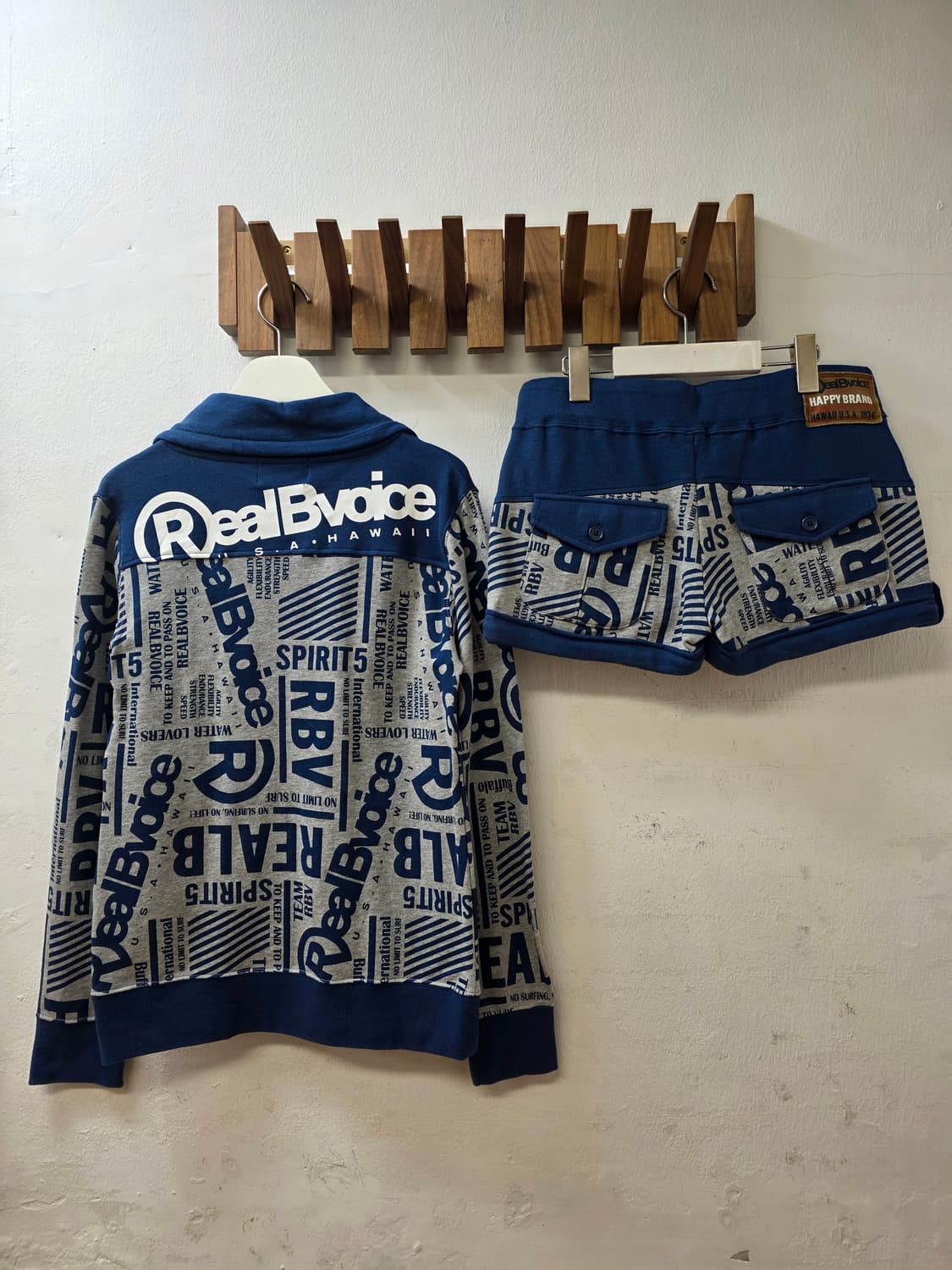 일본빈티지 Refined 상하의 세트 폰트패턴 상품이미지4