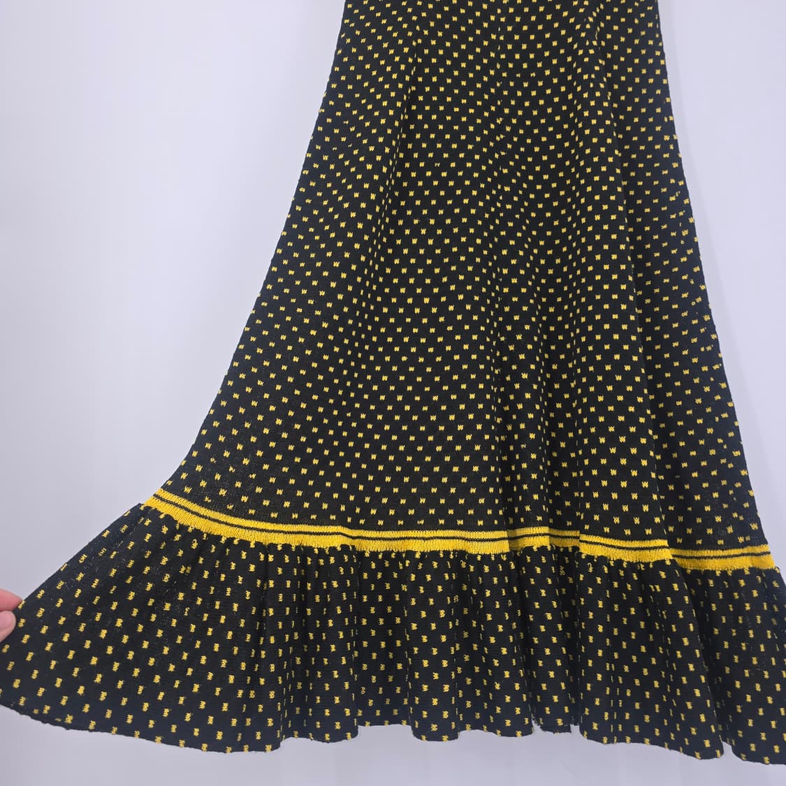 블랙 땡땡이 롱 원피스 옐로우 포인트 상품이미지6