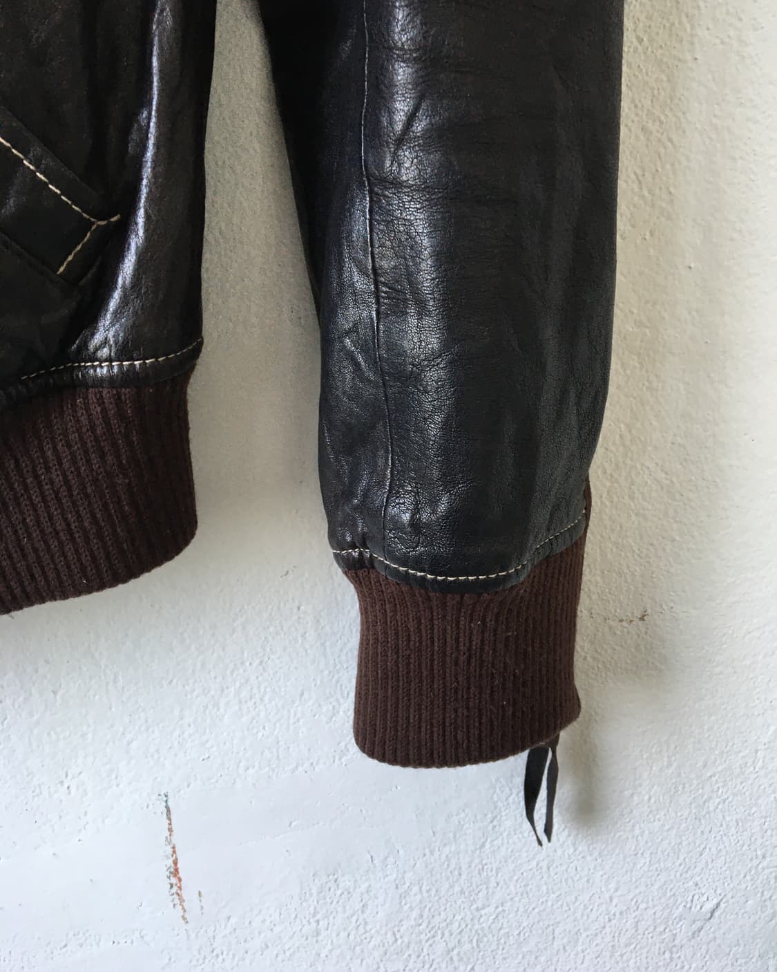 Lamb skin high neck bomber leather jacke 상품이미지5