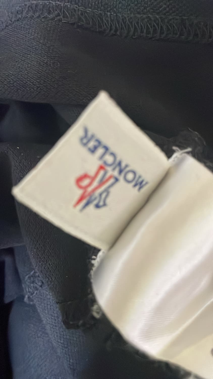 몽클레어 카라티 상품이미지7