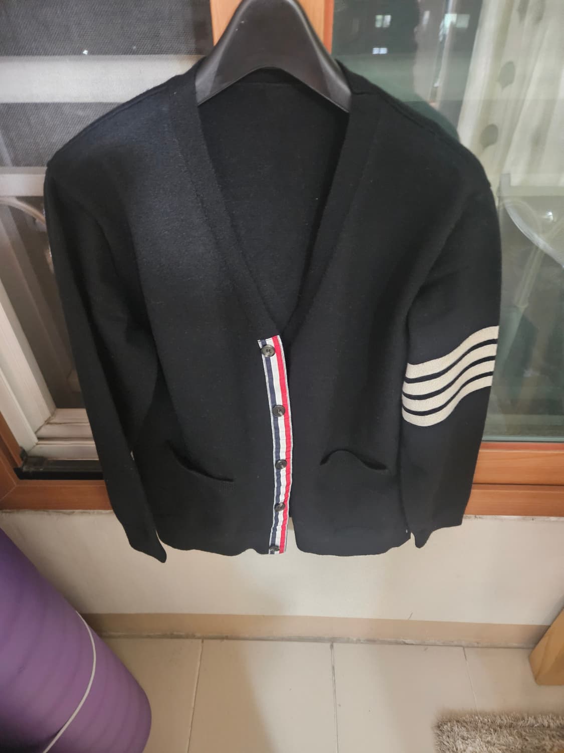 톰브라운 가디건 3사이즈 상품이미지1