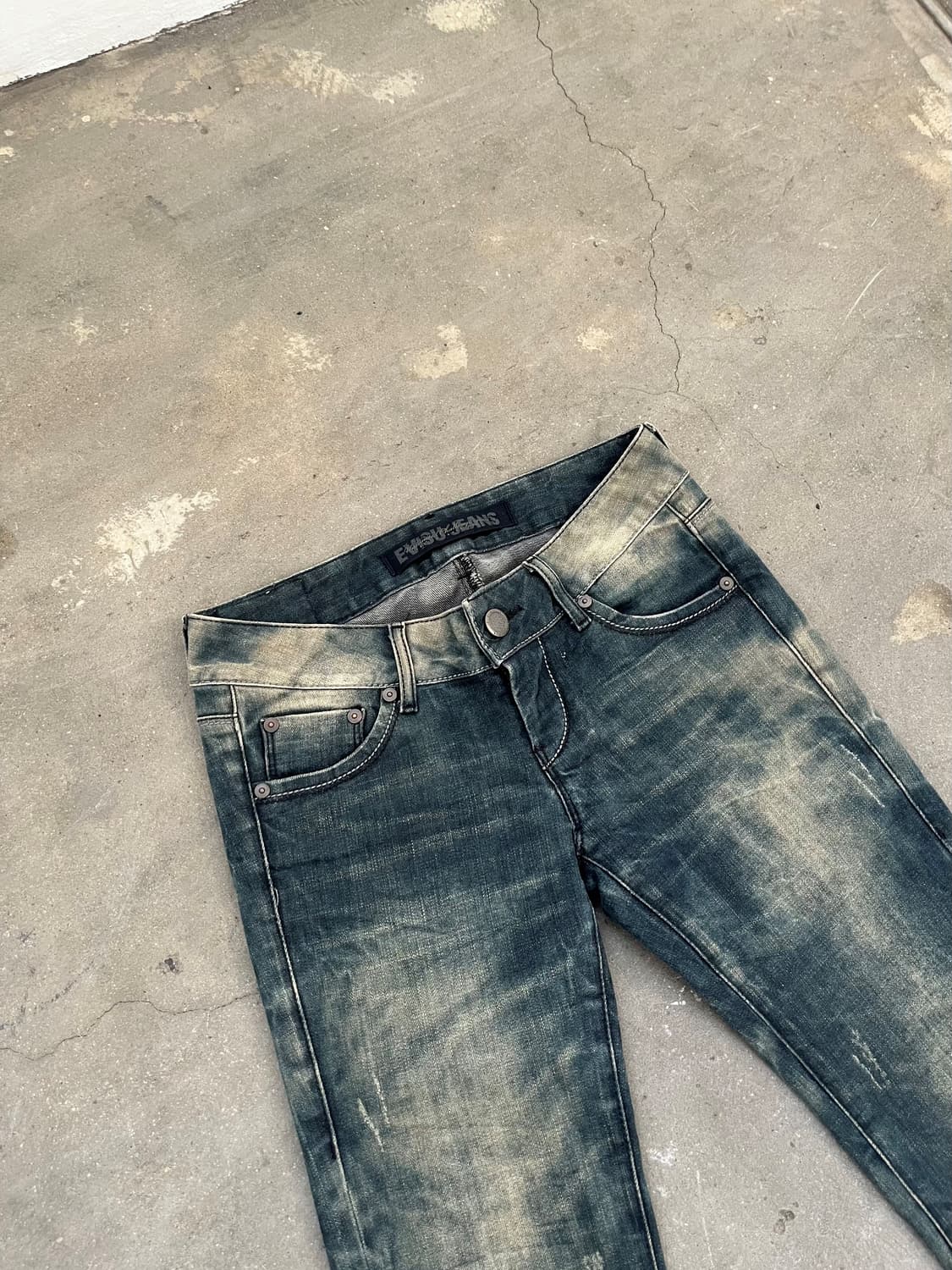 EVISU 로우라이즈 부츠컷 데님팬츠 상품이미지2