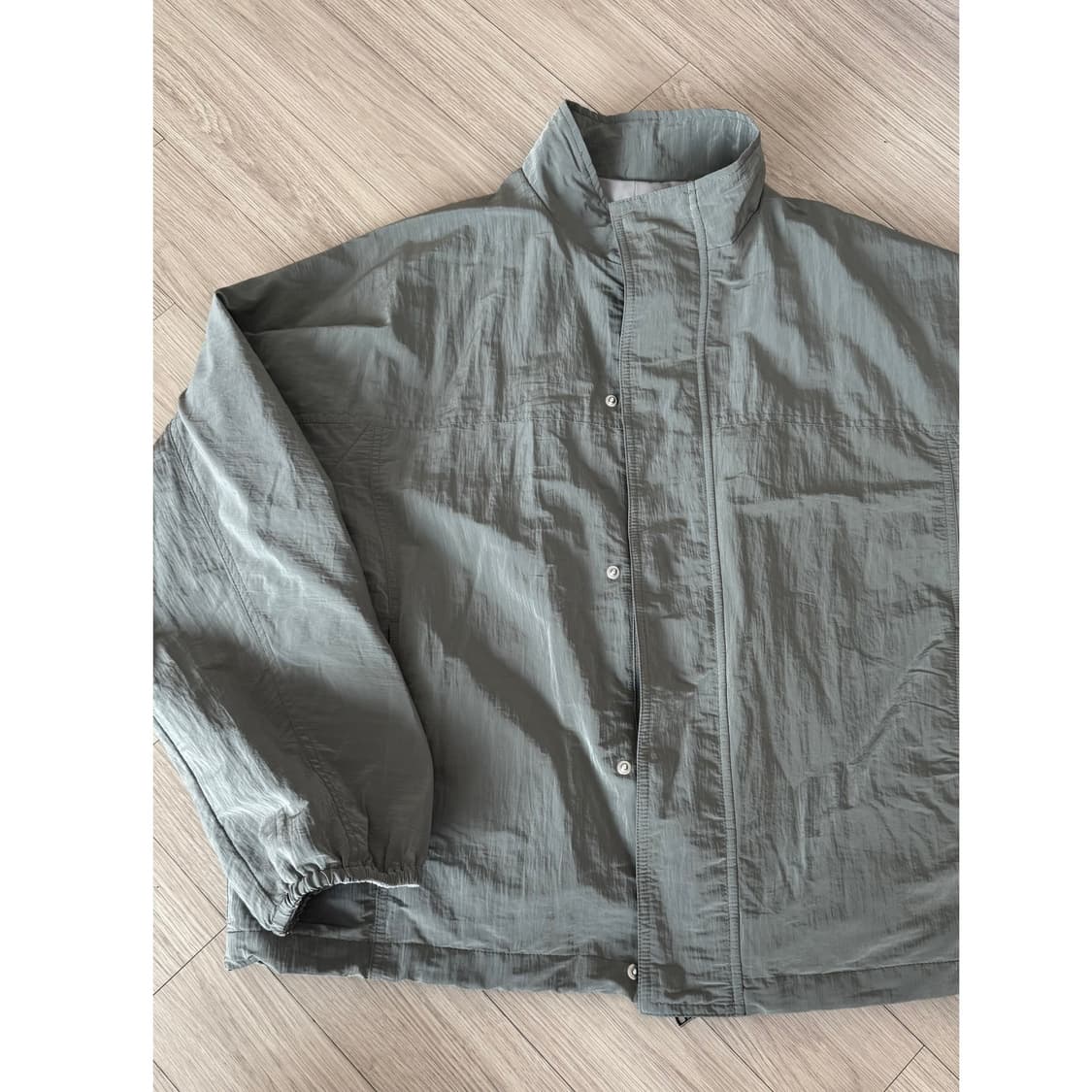 아크블루 야상 자켓 M  카키색  새상품  사이즈 미스로 보관만 함  소 상품이미지1