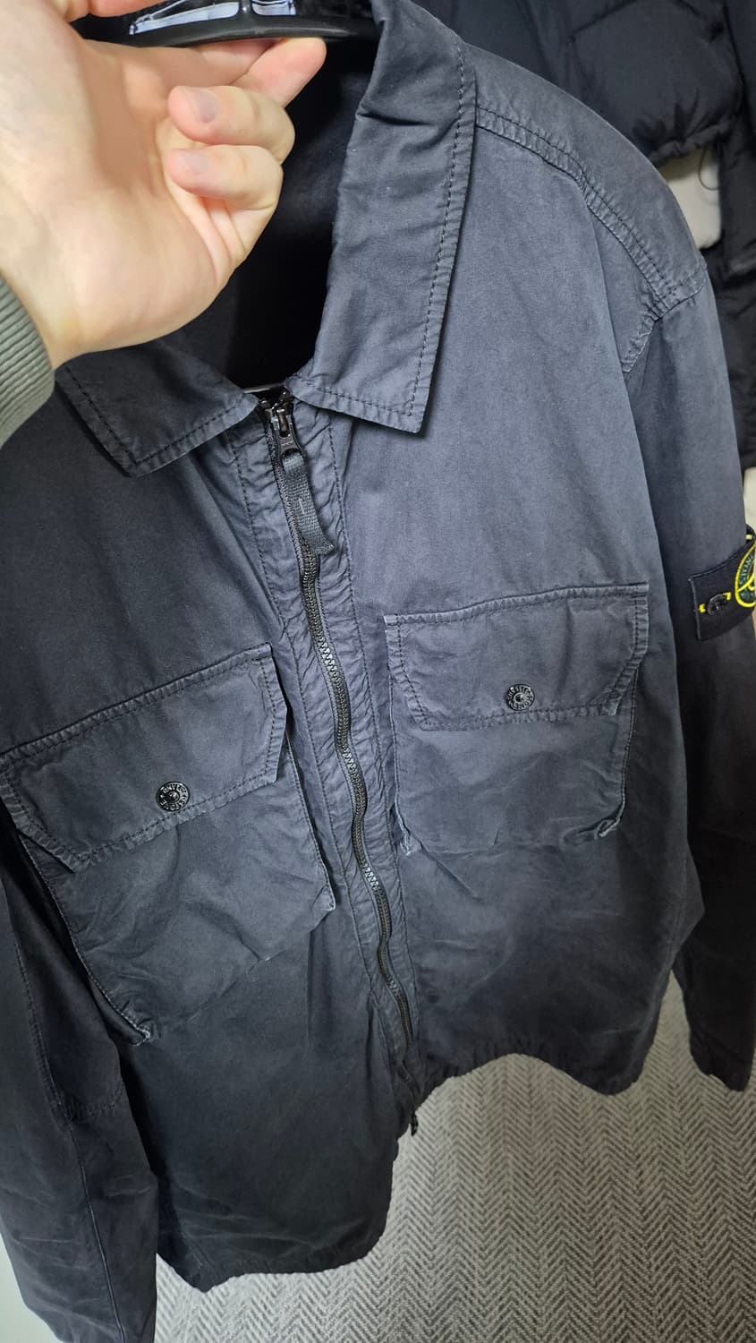 스톤아일랜드 21FW 올드이펙트 오버셔츠 블랙 L 상품이미지3