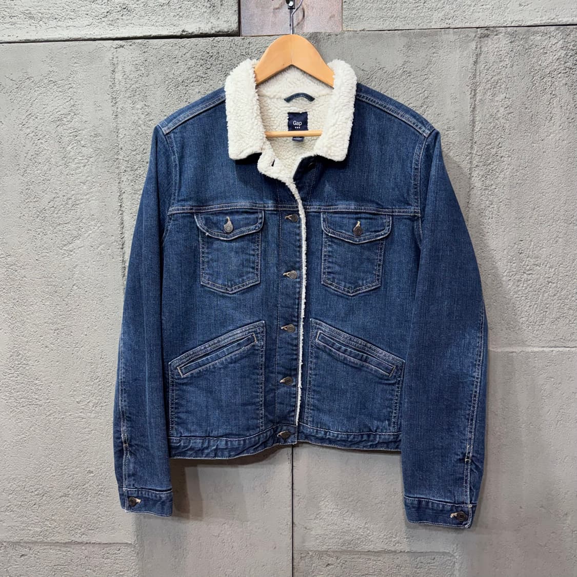 갭 GAP 우먼스 쉐르파 데님 트러커 자켓 (M)   상품이미지1