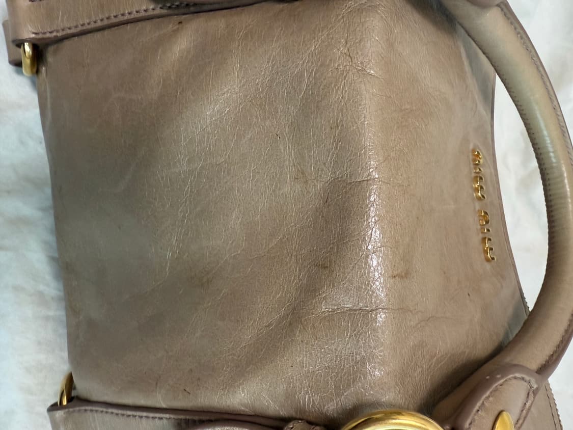 미우미우 비텔로 럭스 백  베이지 상품이미지5