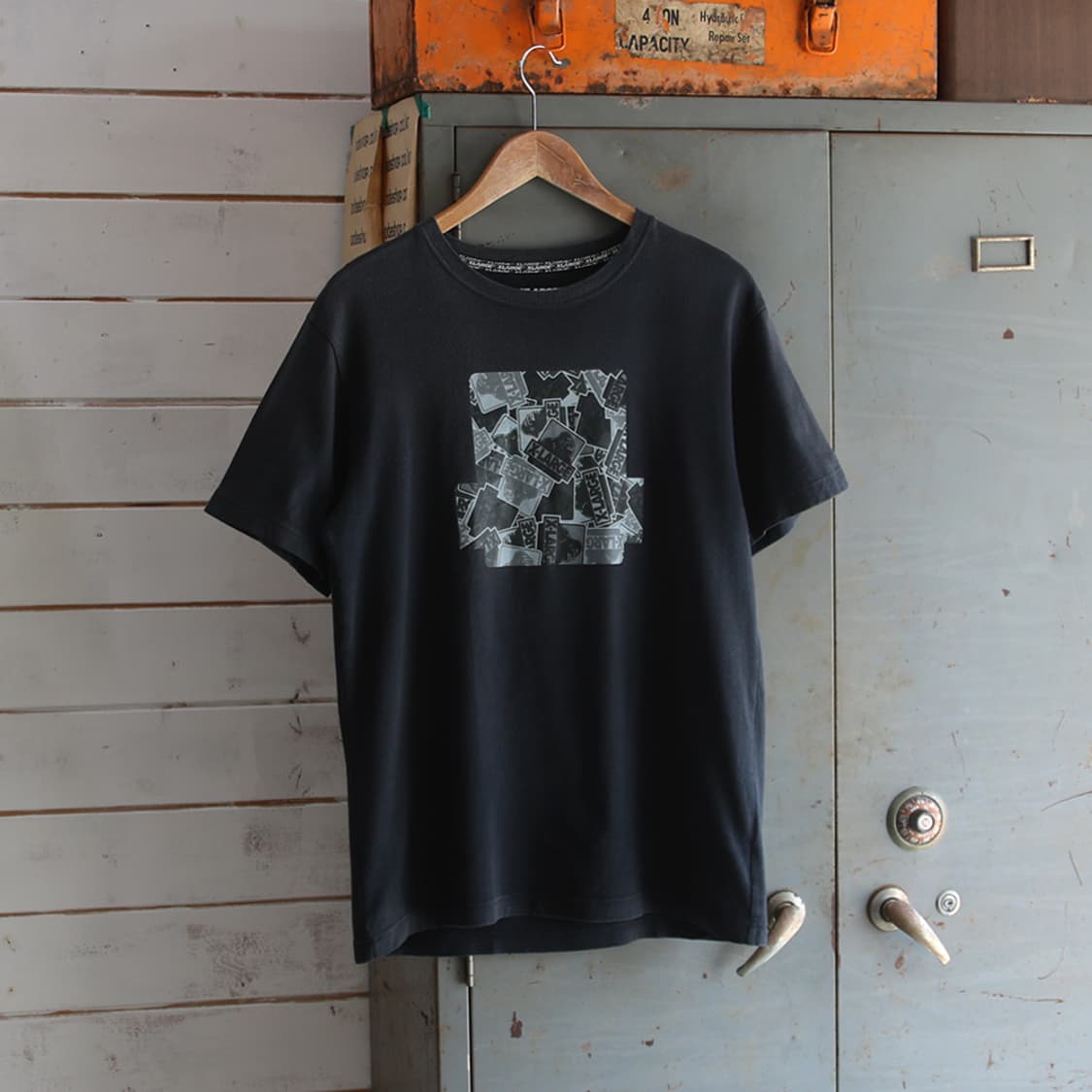 (착용컷) XLARGE 프린팅 반팔 티셔츠 (남성용 100) 상품이미지1