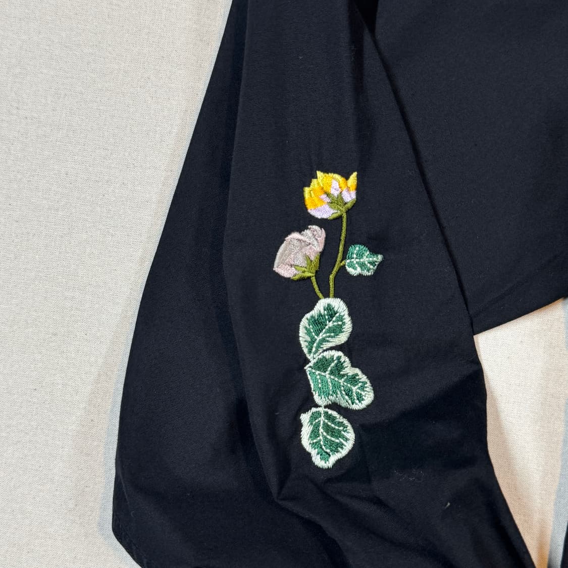 L) 폴스미스 플라워 자수 블랙 셔츠 상품이미지5