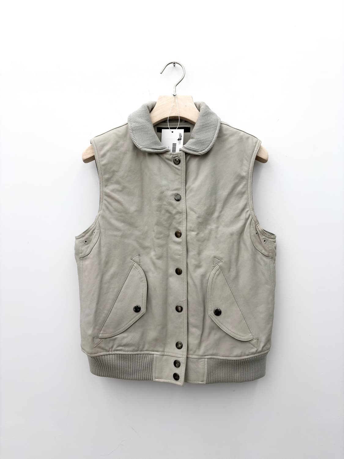 LEATHER BUTTON VEST 상품이미지4