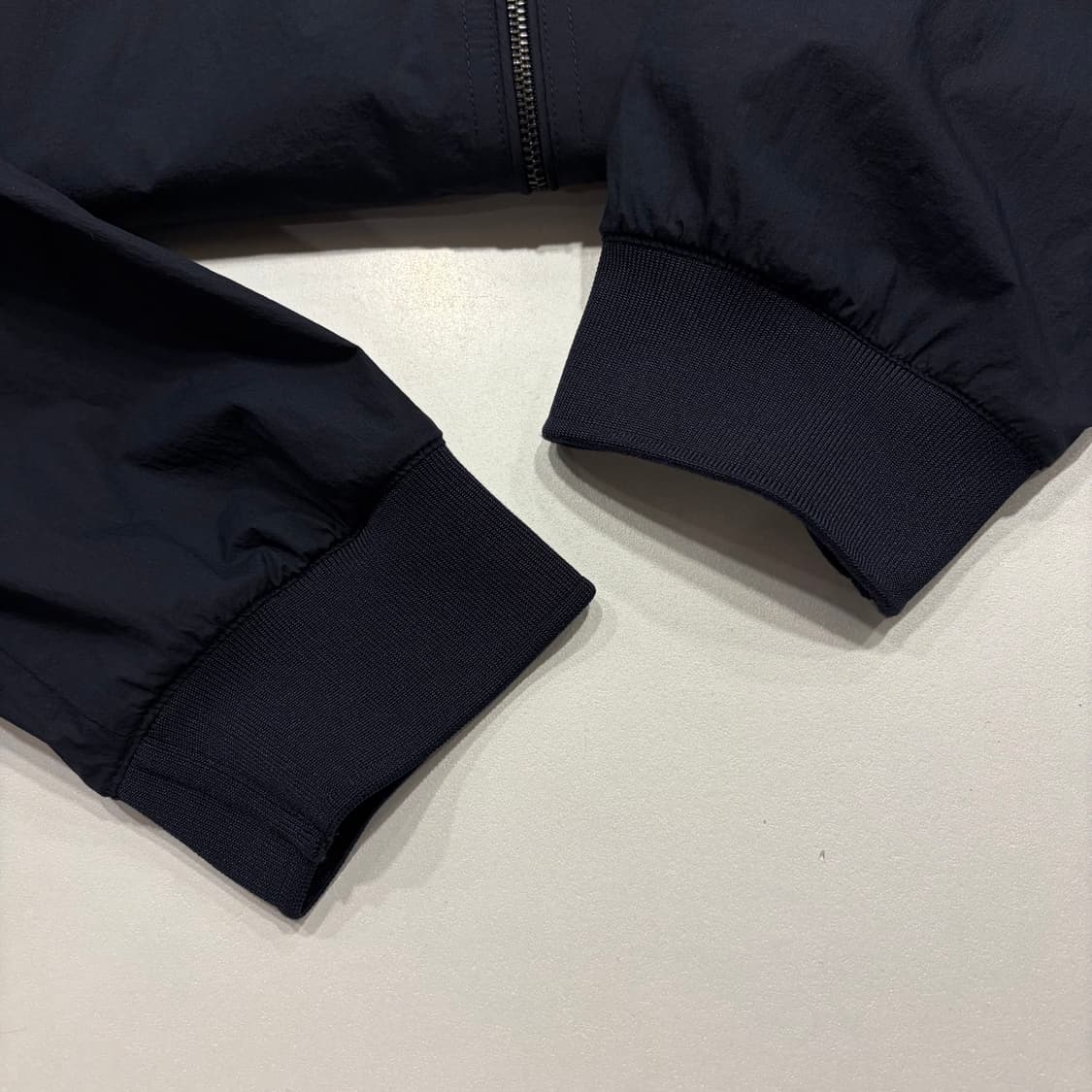 [L] 24ss 브룩스브라더스 나일론 네이비 바람막이 자켓 C137 상품이미지8