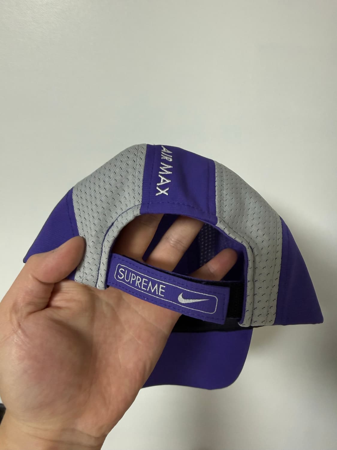 슈프림나이키 러닝햇 퍼플 상품이미지2