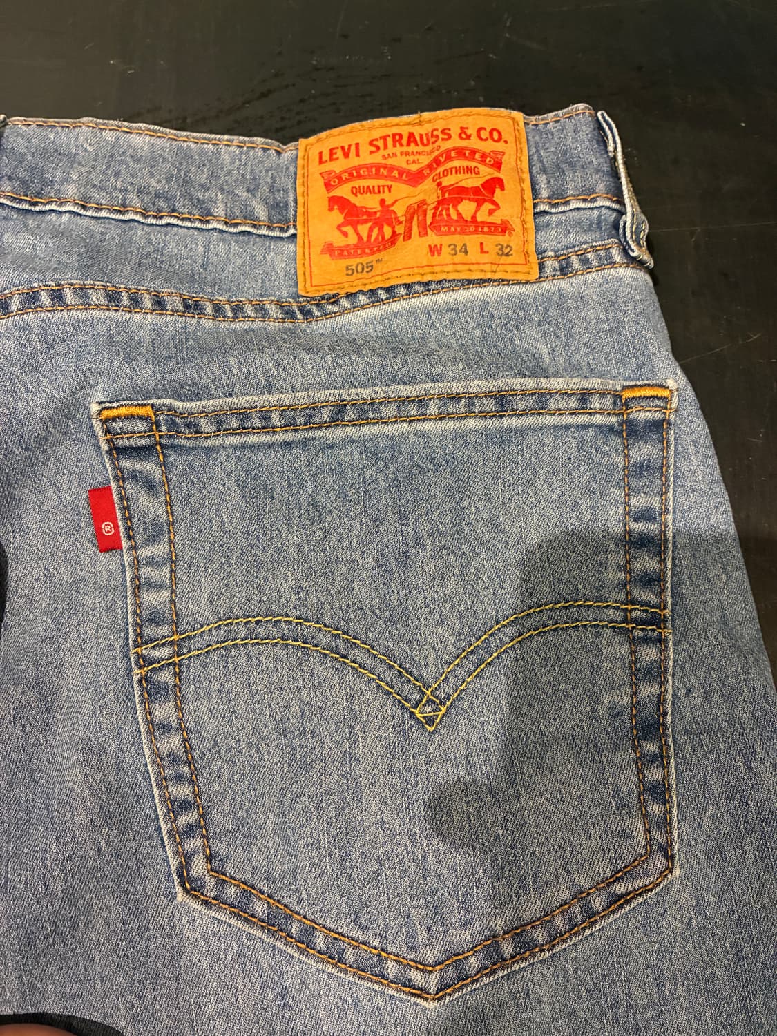 34/32) 리바이스 505 워싱 데님 상품이미지4