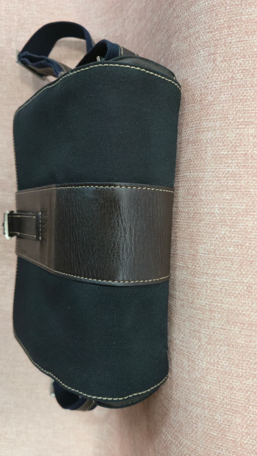 닥스 블랙 크로스백 메신저백 패브릭 상품이미지3