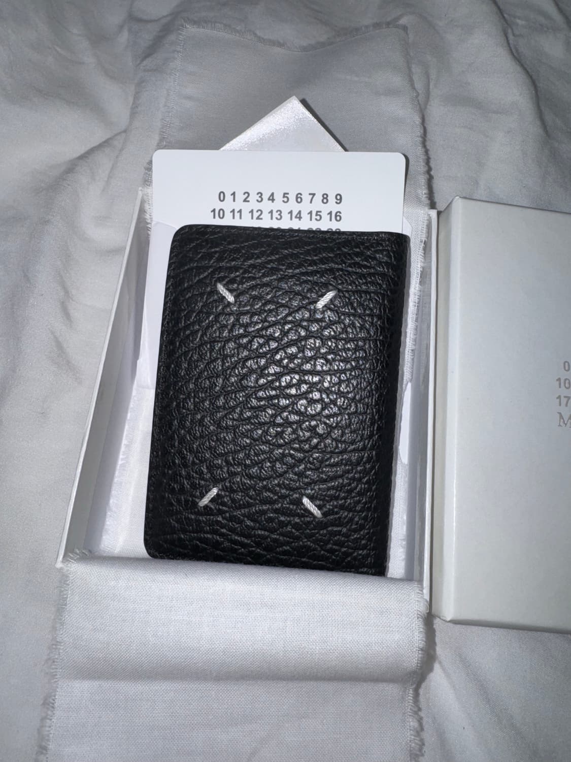 카드 지갑 ) 메종 마르지엘라 보빈 레더 카드 홀더 블랙 상품이미지1