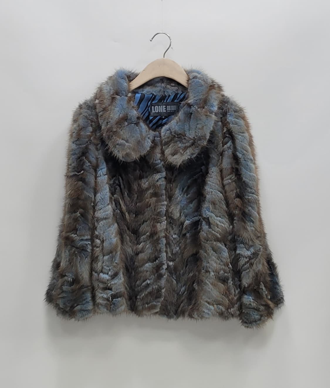 정욱준 디자이너 LONE 밍크 숏 코트 / 여 S
 상품이미지1